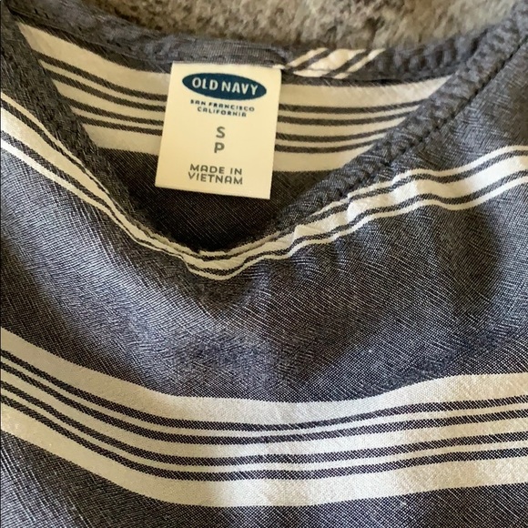 Old Navy Tank - Picture 3 of 3